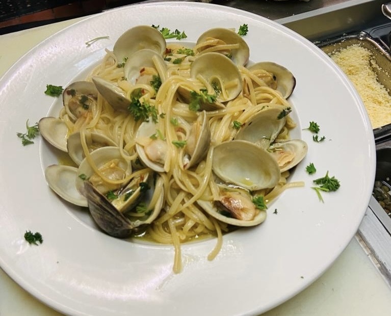 Linguini & Clams